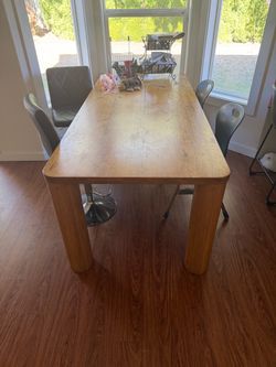 Oak table