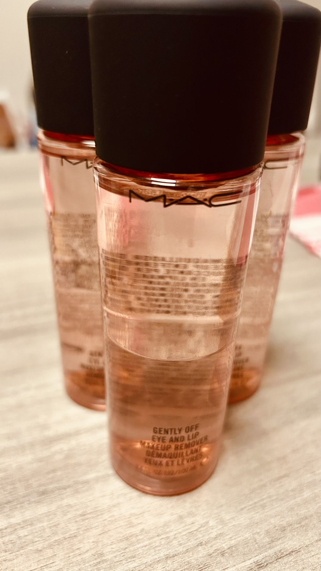 Mac Gently Off Eye And Lip Makeup Remover