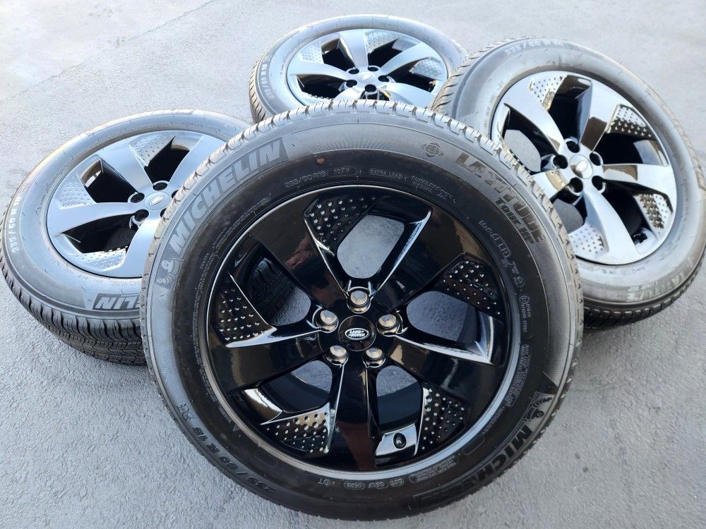 18" Range Rover Velar/Evoque Wheels And Tires