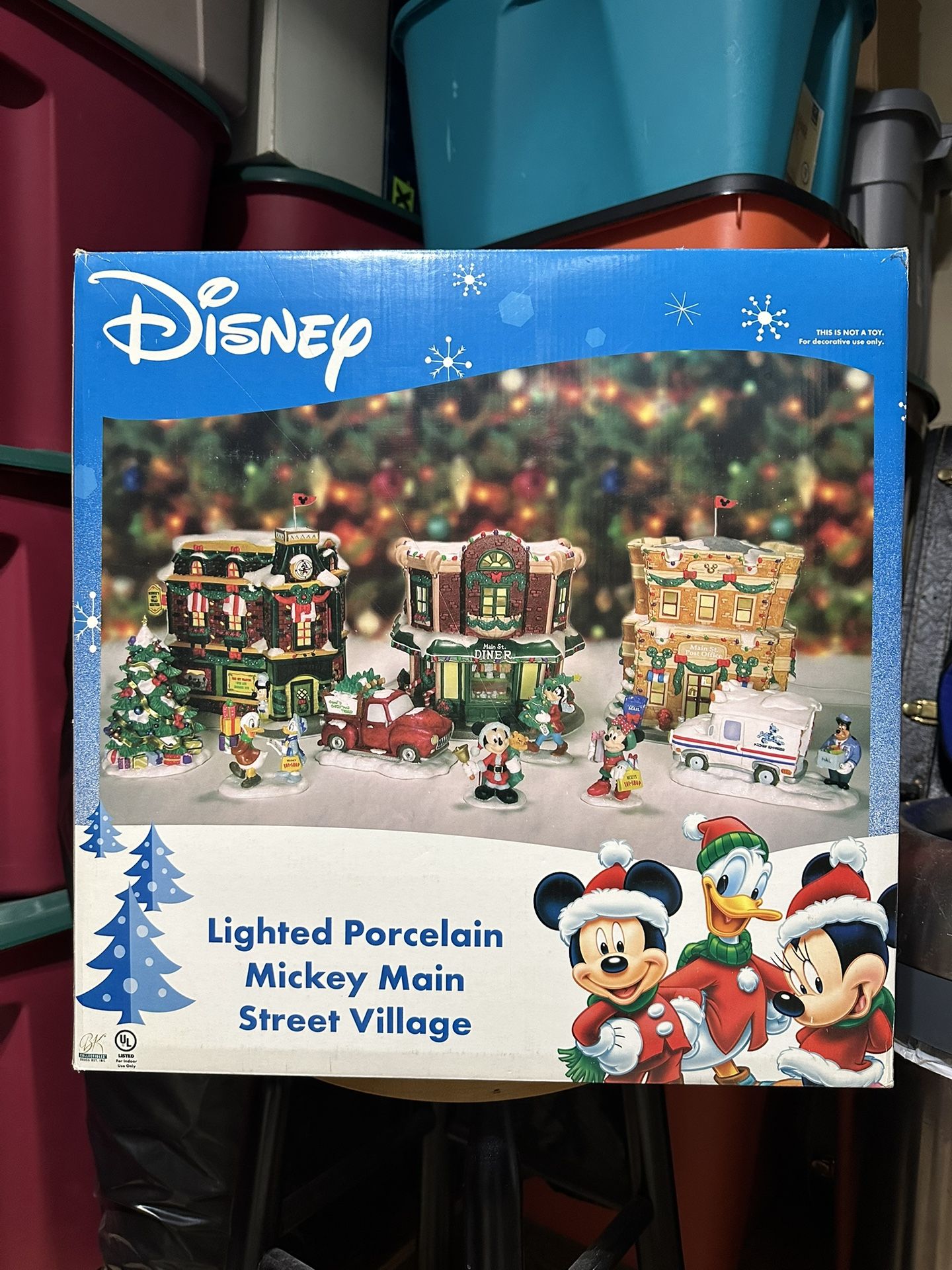 Mickey Mouse Light Up Village