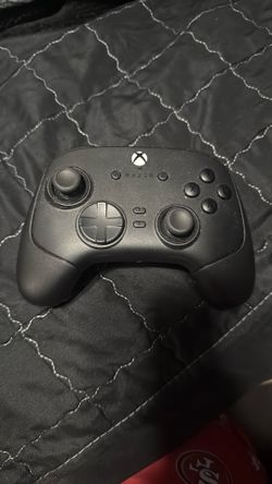 Razer Wolverine Pro