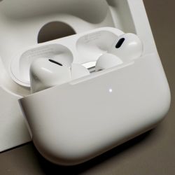 Apple AirPods Pro (2nd Gen, previously AppleCare+ covered) with Wireless Charging Case