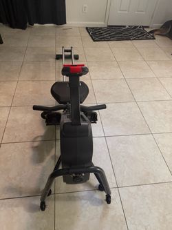 Sunny Rover Rowing Machine NEW