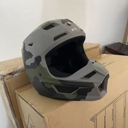 Fox V1 Helmet