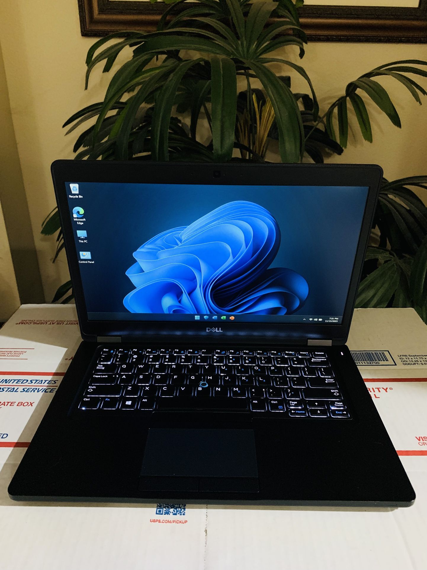 Dell Laptop - 32GB Ram, Intel Core i5 @ 2.60GHz, Backlit Keyboard, Win 11 Pro 64bit, MS Office 2024