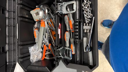 Beginners toolbox, great for the home, and your car