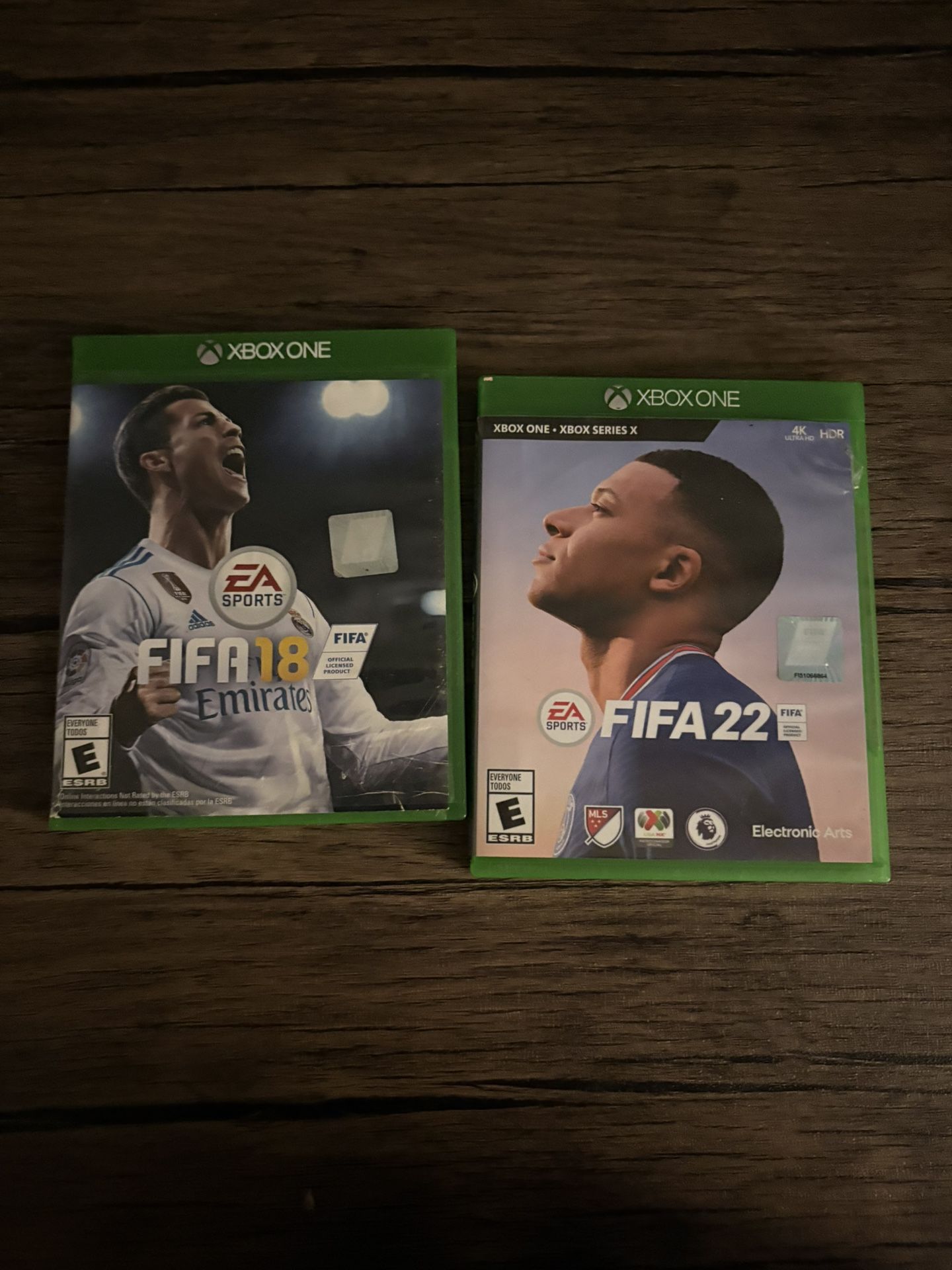 Fifa 22 & Fifa 18 Bundle