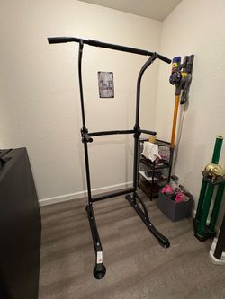 Freestanding Pull-Up and Dip Station