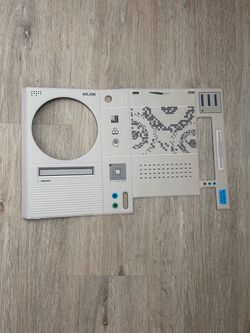 Xbox series s magnetic case , it has a scratch