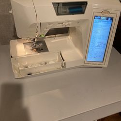 Sewing Machine, Embroidery. Baby Lock