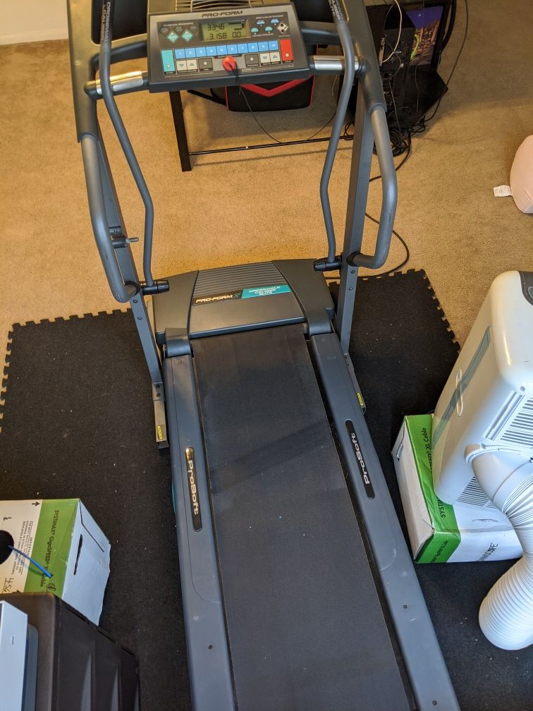 Proform Crosswalk Caliber Elite Treadmill for Sale in Spring, TX OfferUp