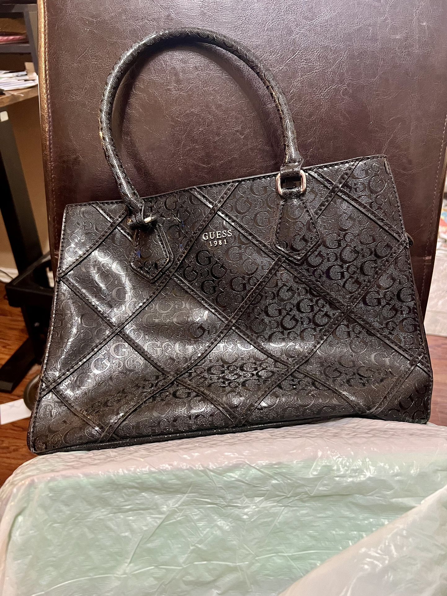 Reduced Black Guess Purse