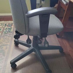 Office Chair. Super Comfy Adjustable