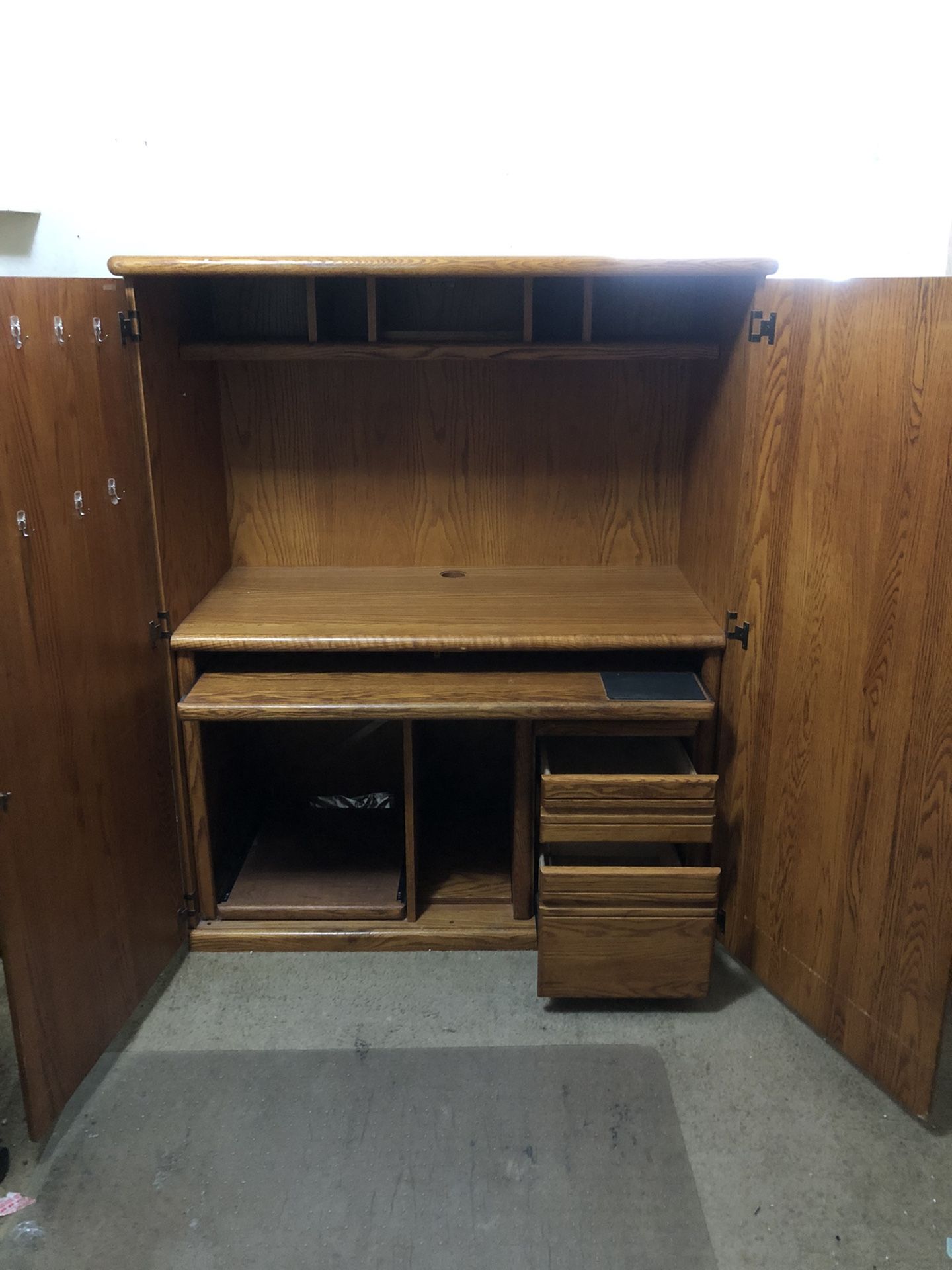 Wooden Closet Desktop