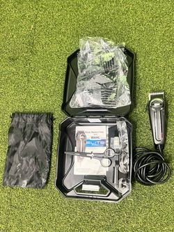 Wahl Elite Pro High Performance Hair Clipper Kit - Like New / Complete Set