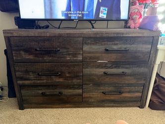 Dresser