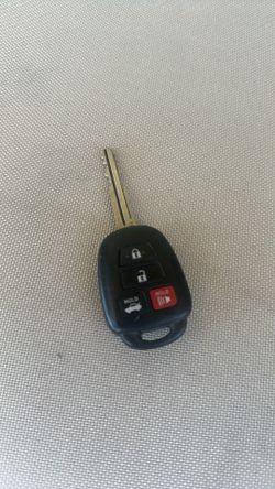 2016 Toyota Camry key fob