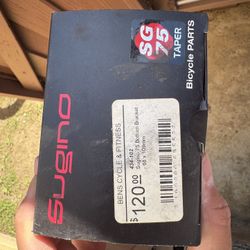 Sugino Bottom Bracket