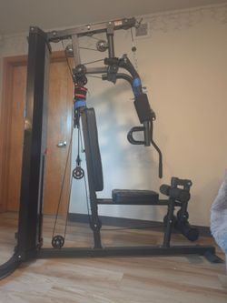 Home gym- New- marcy