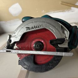 Makita Skillsaw 