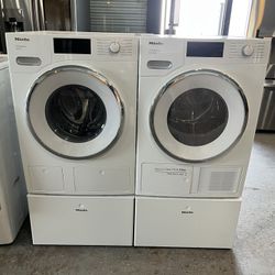 24” Ventless Electric Washer & Dryer Set – with pedestal Perfect for Small Spaces!