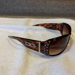 New Women’s DG Designer Sunglasses in Tortoise Shell