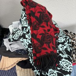 Women's Mystery Bag Of Clothing $5