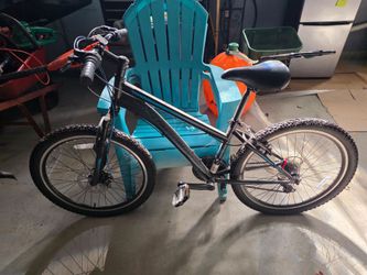 Huffy Adult Mountain Bike