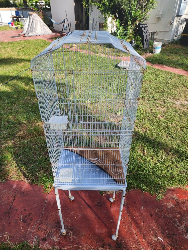Bird Cage With Stand