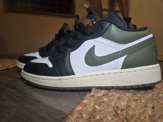 Nike Jordans 5y/ EUR 37.5