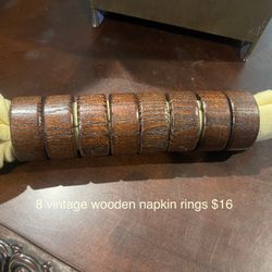 8 Vintage Wood Napkin Rings
