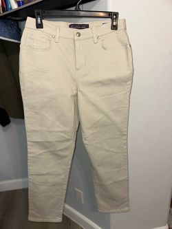 Gloria Vanderbilt Cream Cruvy Jeans