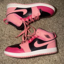 Girls Air Jordan 1 