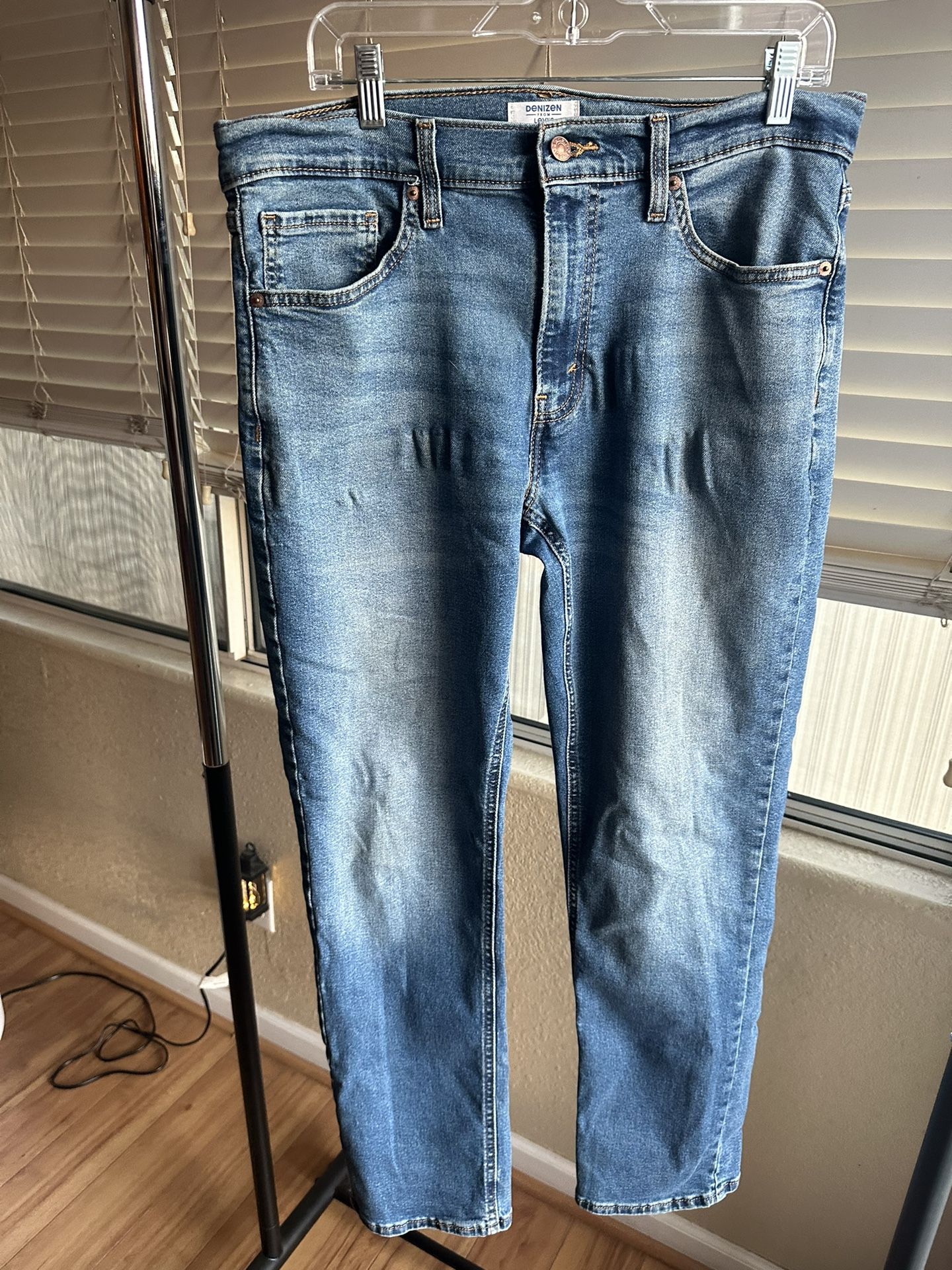 Denizen Levi Jeans 33x32