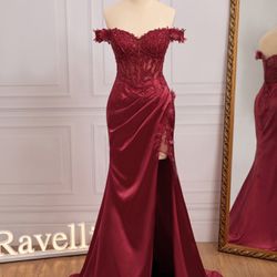 Prom Dress Ravellia (Brand New) Pick Up Only!
