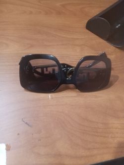 Fendi great spot less authentic sunglasses
