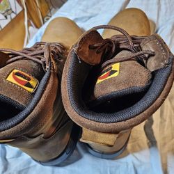 Great Condition  Work Boots Water Proof