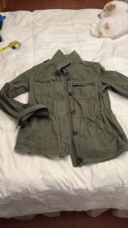 Abercrombie And Fitch Women Size L