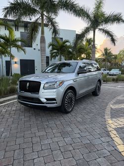 2020 Lincoln Navigator