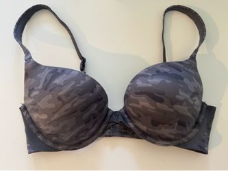 Spanx 32D Pillow Cup Push Up Bra