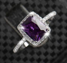 New 18 k white gold engagement ring wedding ring