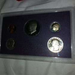 Proof Set And Bicentenial. Set