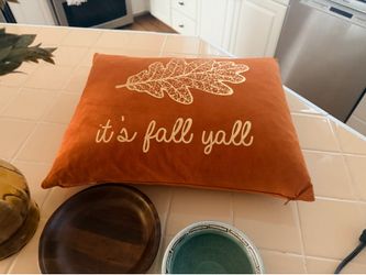 Home decor bundle/ accent pieces