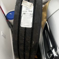 General Tractor Tire 