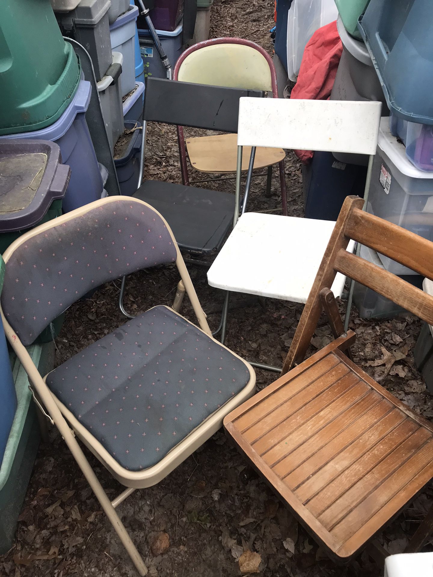 Five Fold Up Chairs Everything Goes For $40 Firm