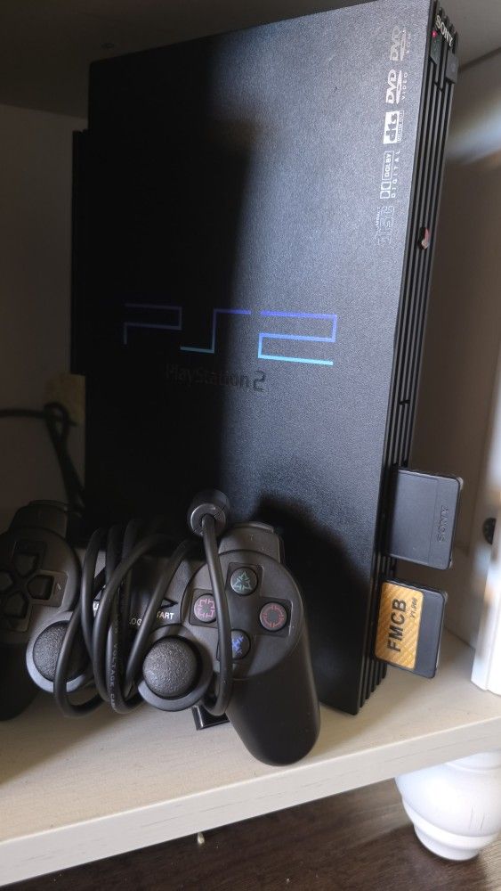 CFW PS2! w/ Accessories! $100 Firm!