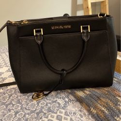 Michael Kors Crossbody Black Leather Purse