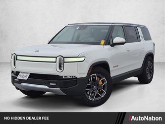 2023 Rivian R1S