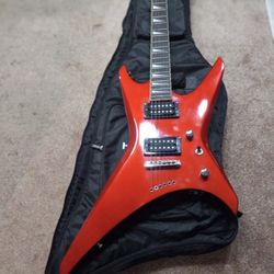 CUSTOM ELECTRIC GUITAR,  MINT CONDITION 