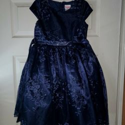 Beautiful Girl Dress Size 6